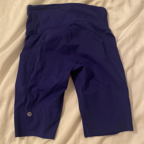 LULULEMON blue bicycle shorts (4) - Picture 5 of 7